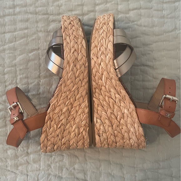 Sam Edelman Gold and Tan Platform Sandals - Picture 7 of 10
